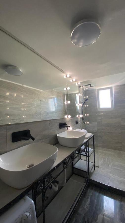 Luxury Apartments Near Bacvice Beach Split Luaran gambar
