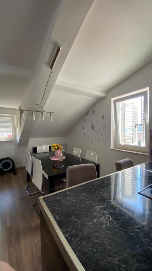 Luxury Apartments Near Bacvice Beach Split Luaran gambar